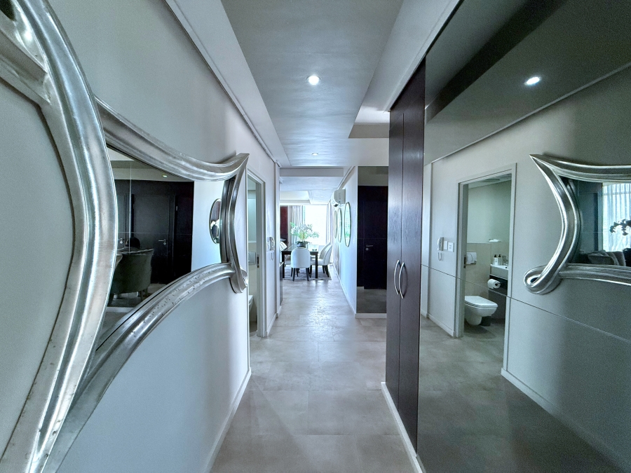 3 Bedroom Property for Sale in Waves Edge Western Cape